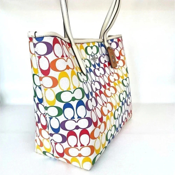 Coach Purse Signature Rainbow City Tote Bag NWT - Picture 6 of 13
